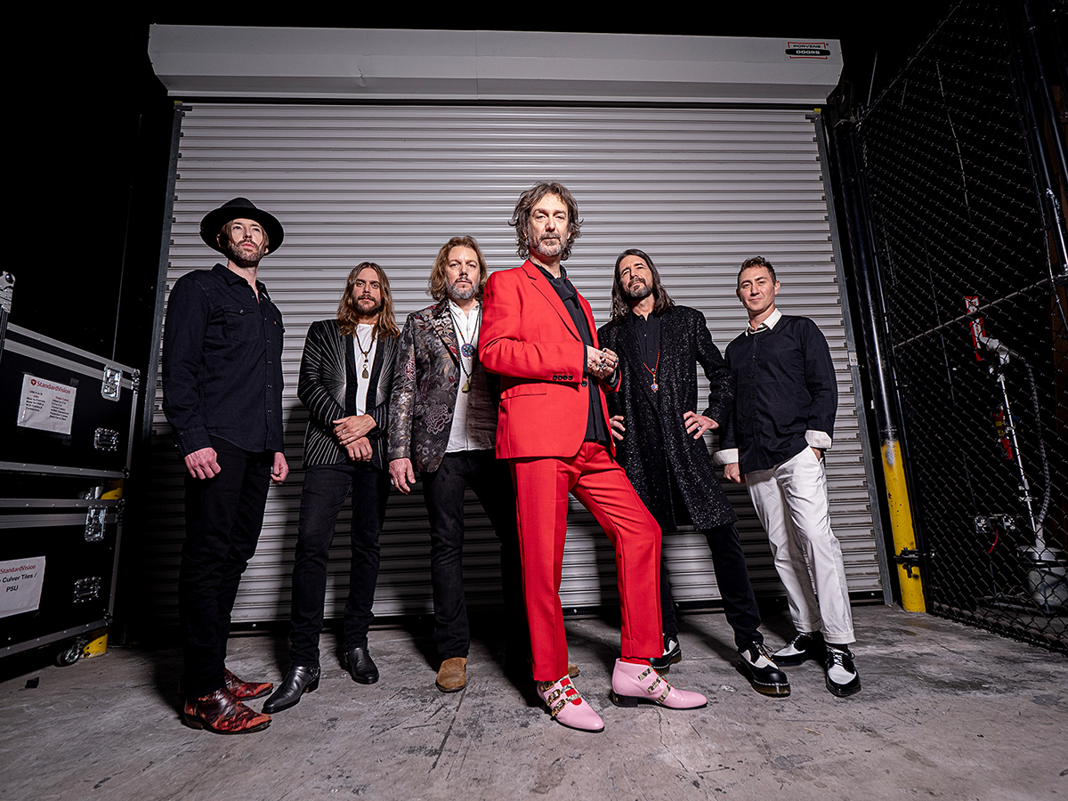 THE BLACK CROWES
